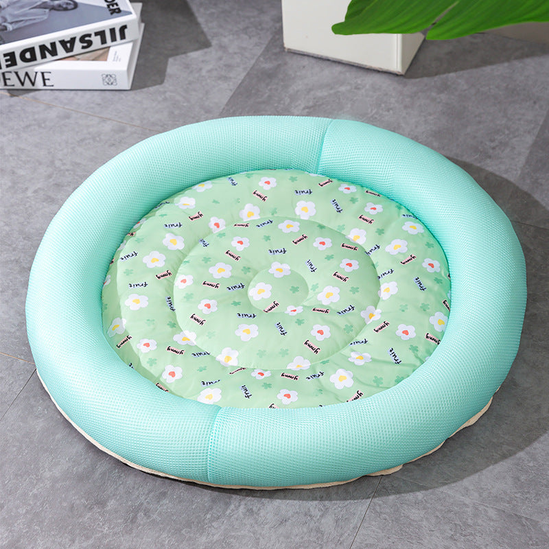 Breathable cartoon cooling mat for pets.