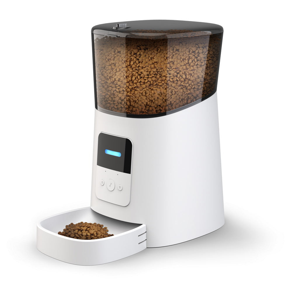 Automatic feeding station.