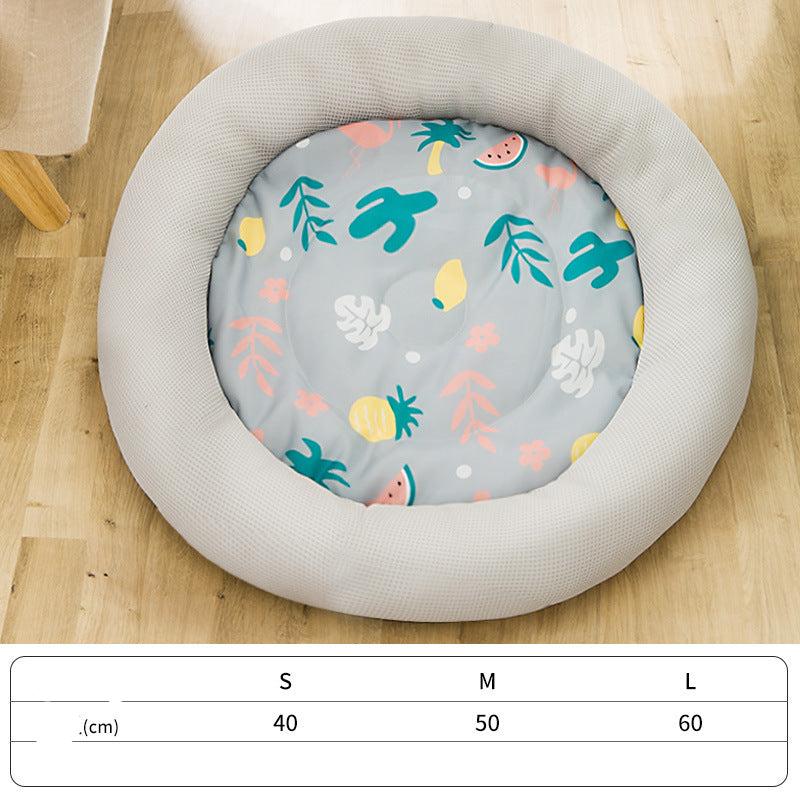 Breathable cartoon cooling mat for pets.