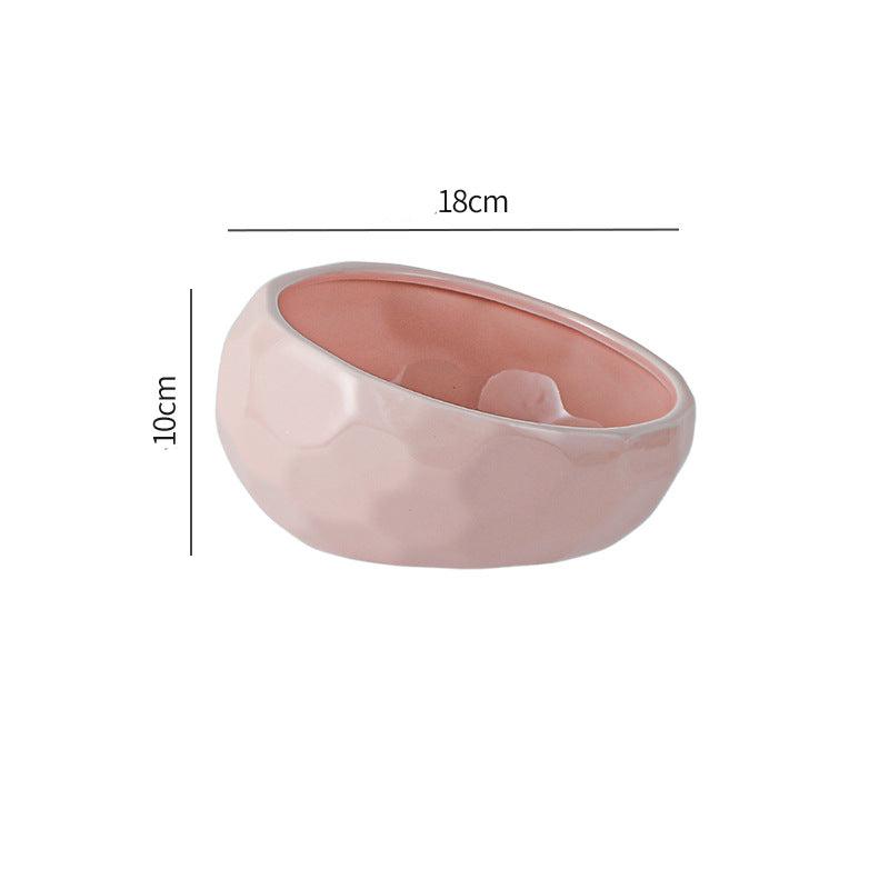 Ergonomic elevated pet food bowl.
